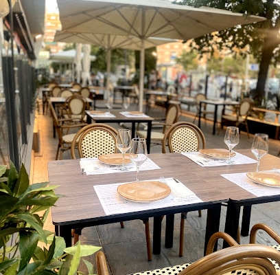 Negro Carbón Neptuno Restaurante