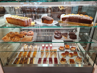 Pastelería M. Isla Cafetería