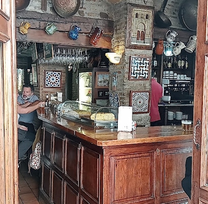 Ras Café Bar Bar