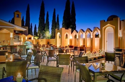 Restaurante El Lucero - Jardines Dubái Restaurante